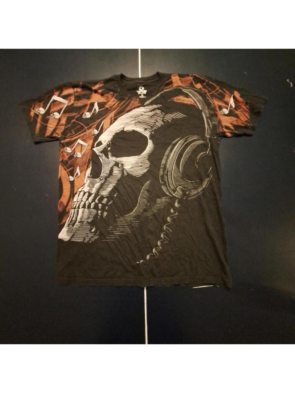 Tuff ashh 90s liquid blue tee. beutiful peice. size XL